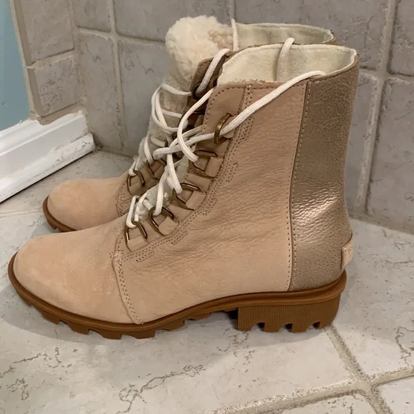 New Sorel tan winter boots - Picture 4 of 7